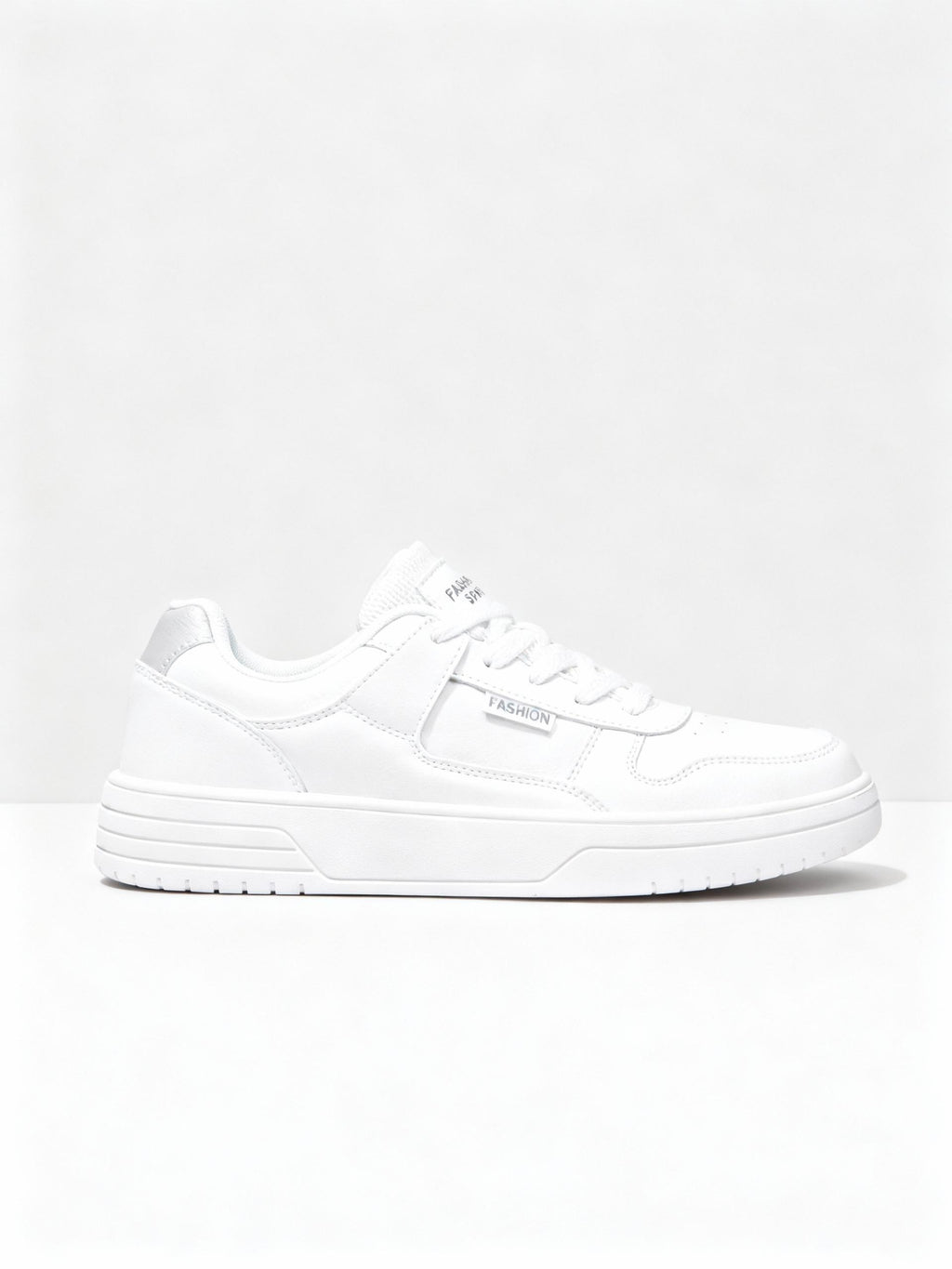 Apollo White Trainer