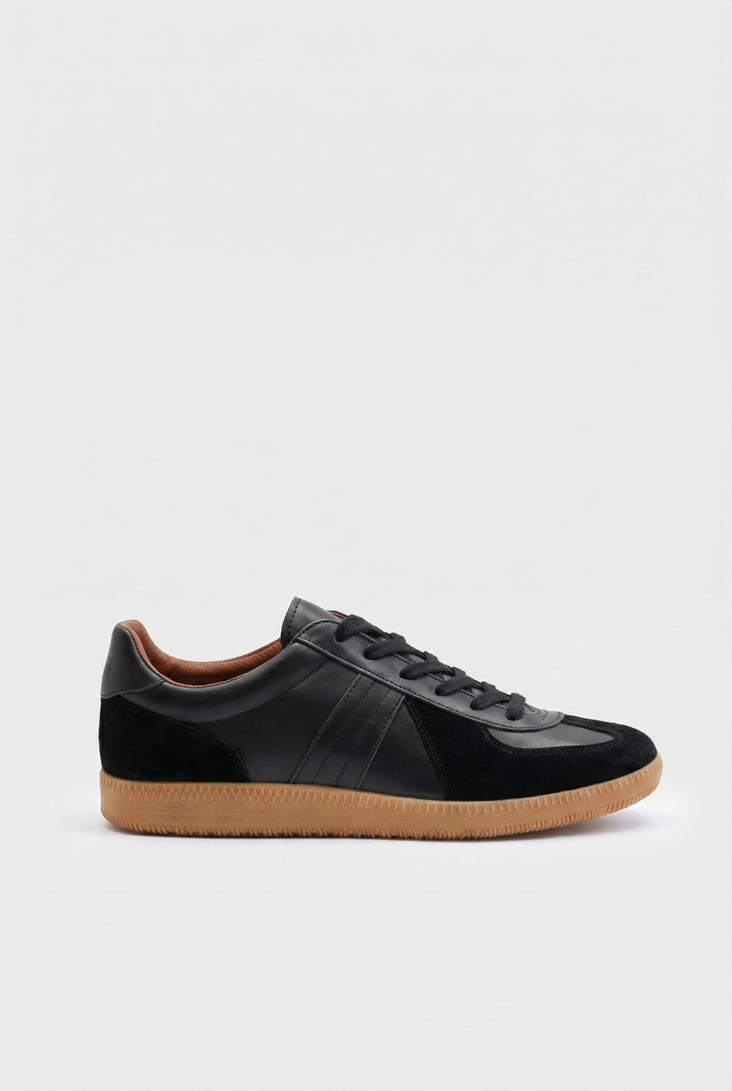 Cowhide Casual Sneaker