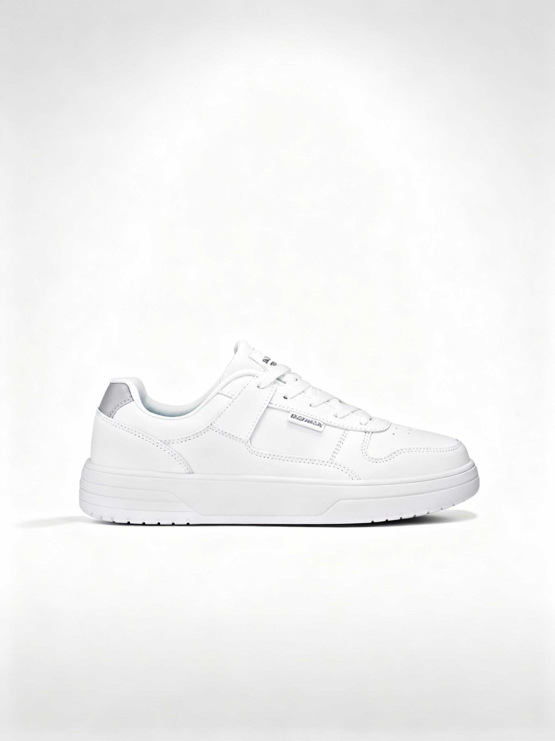 Apollo White Trainer