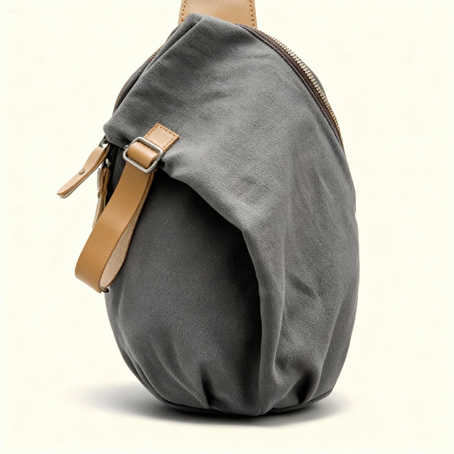 BRITIVO UrbanCurve™ Bag