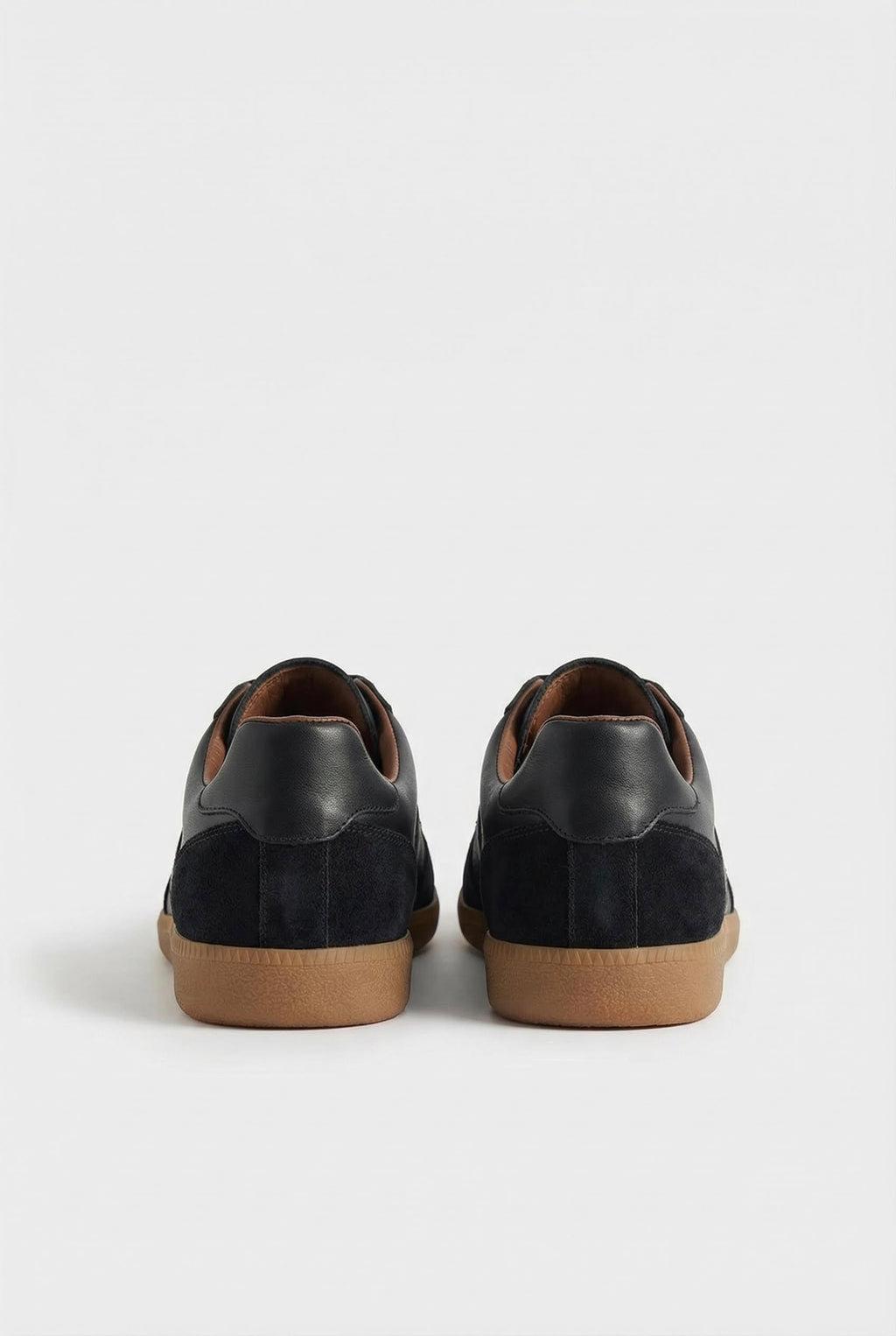 Cowhide Casual Sneaker